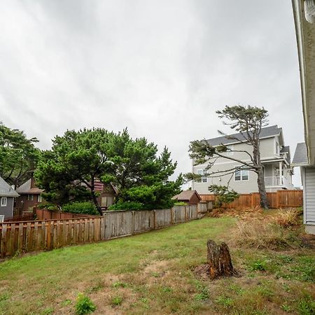 Captain Bill'S Beachhouse Lincoln City Bagian luar foto