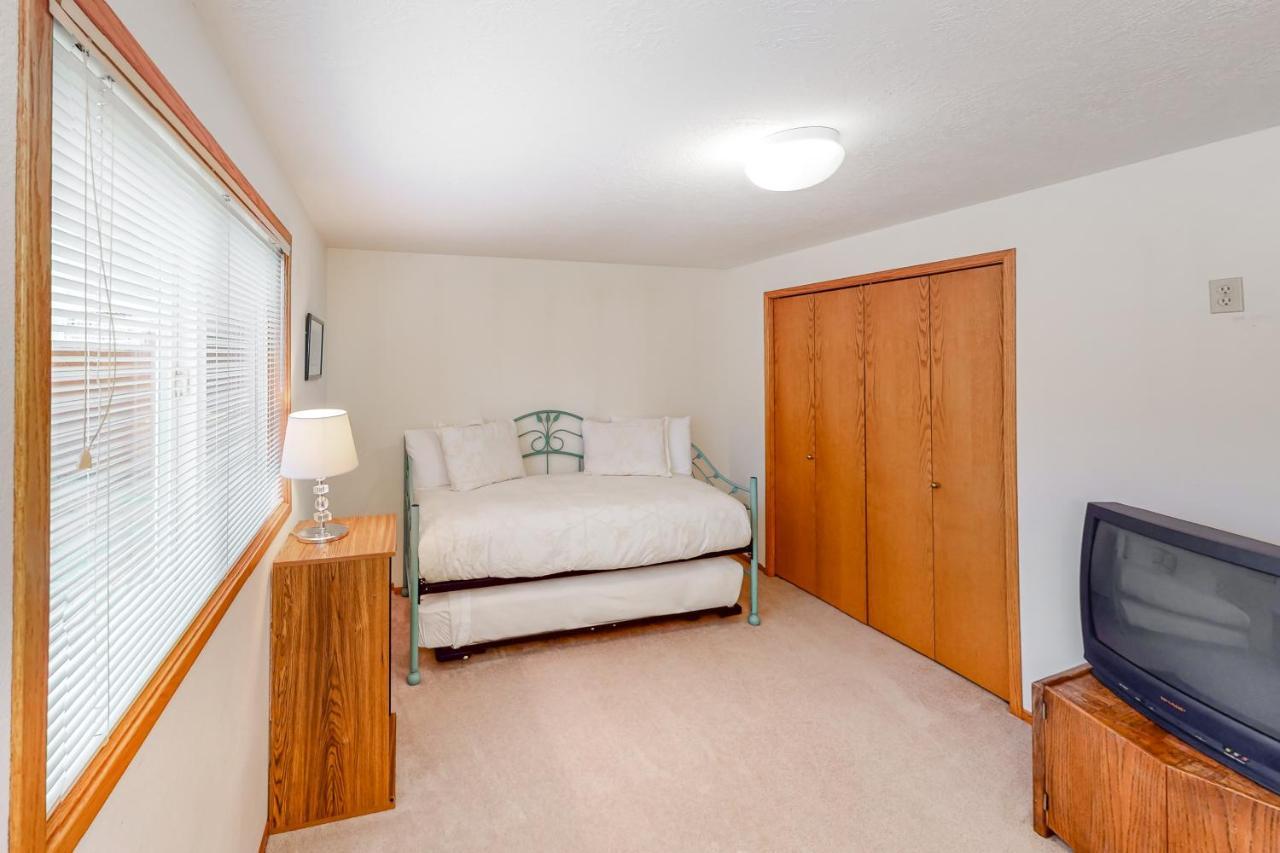 Captain Bill'S Beachhouse Lincoln City Bagian luar foto