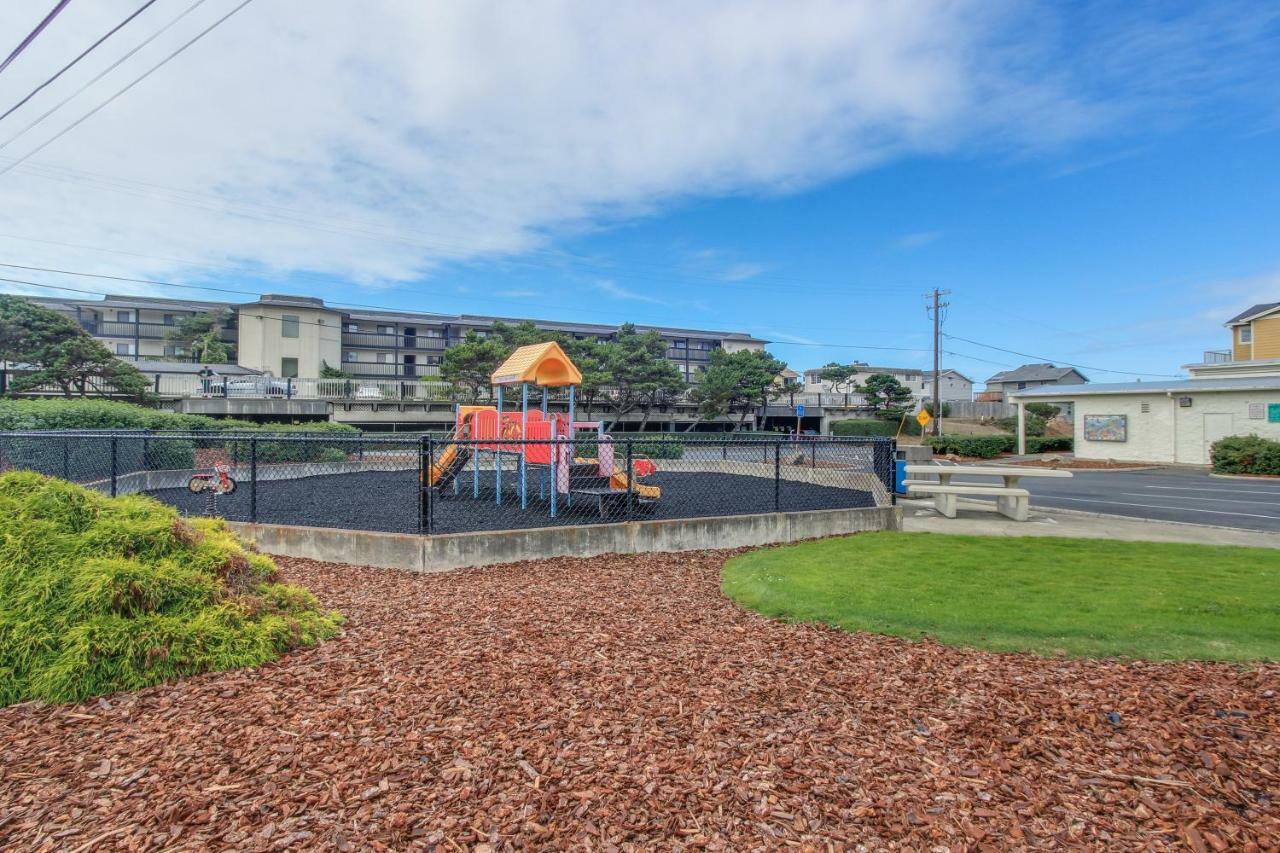 Captain Bill'S Beachhouse Lincoln City Bagian luar foto